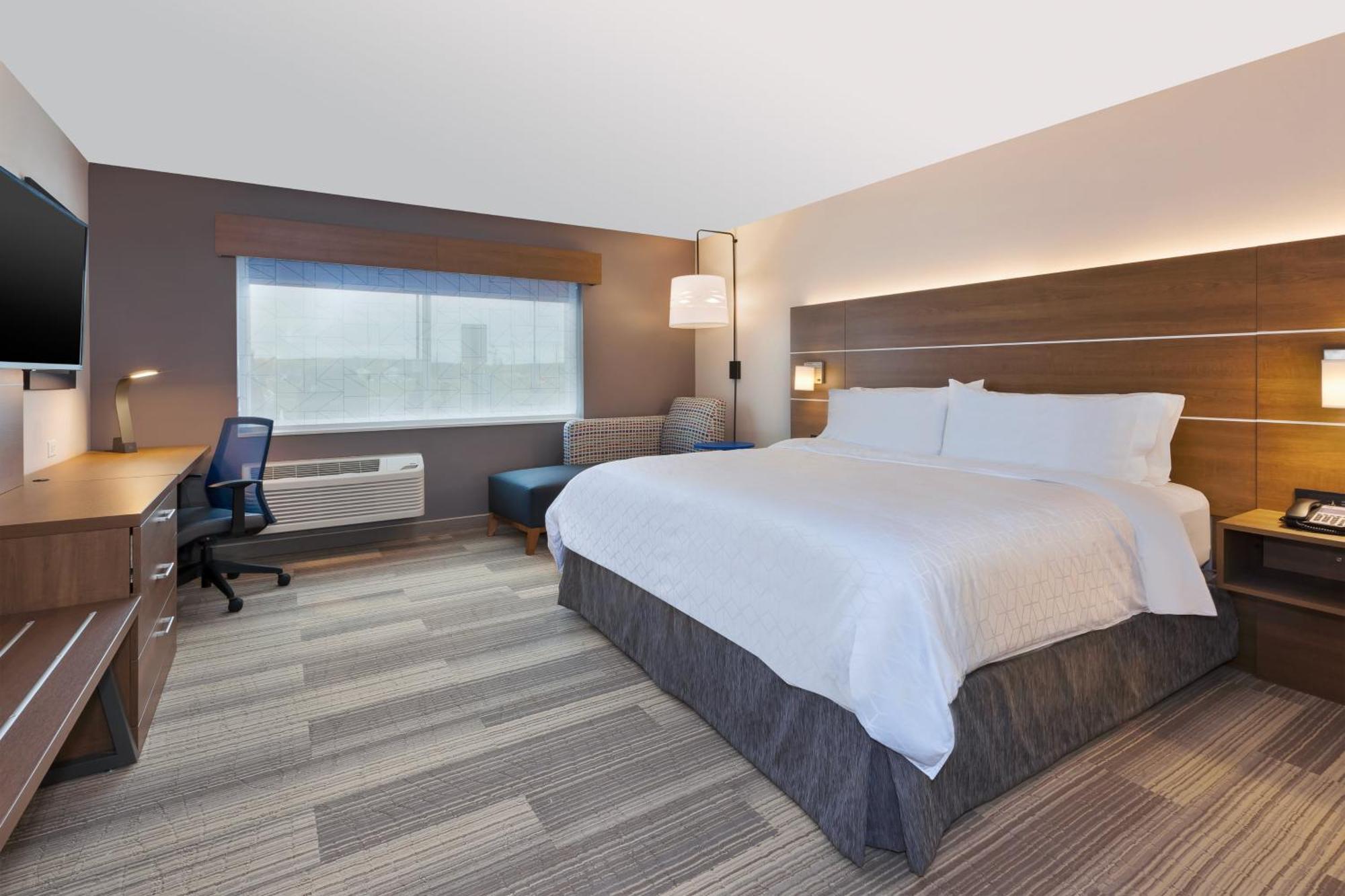Holiday Inn Express- Eau Claire West I-94 By Ihg Exterior photo